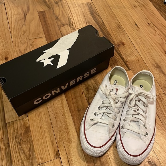 White Chuck Taylor All Star Classic Converse - Picture 5 of 6